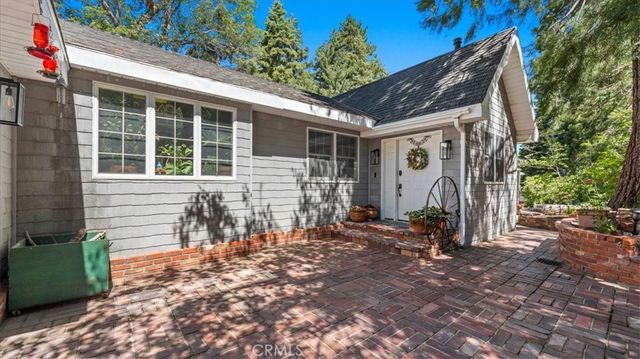 5998 Pine Avenue, Angelus Oaks, CA 92305
