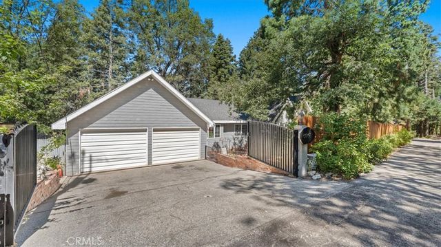 5998 Pine Avenue, Angelus Oaks, CA 92305