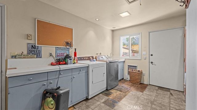 5998 Pine Avenue, Angelus Oaks, CA 92305