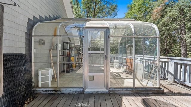 5998 Pine Avenue, Angelus Oaks, CA 92305