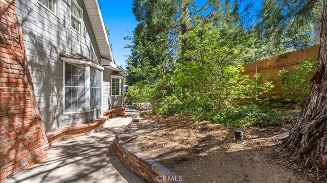 5998 Pine Avenue, Angelus Oaks, CA 92305