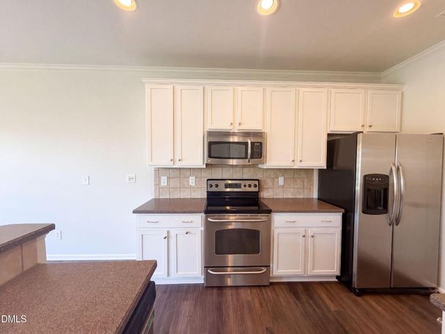 2003 Woodsdale Drive, Durham, NC 27703