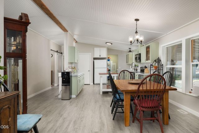 12234 Alderwood Drive, La Pine, OR 97739