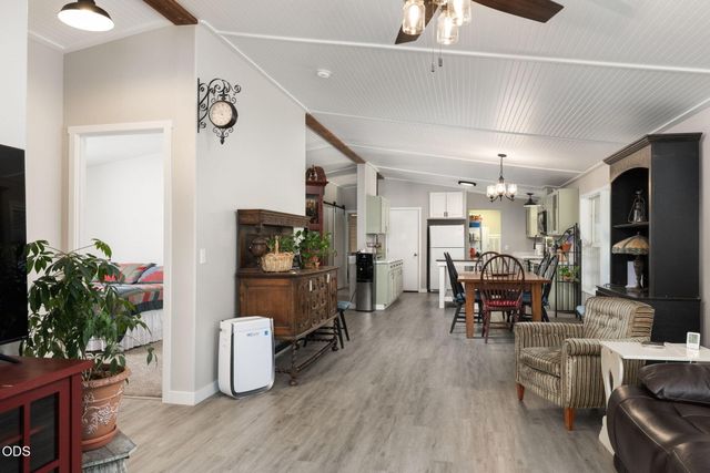 12234 Alderwood Drive, La Pine, OR 97739