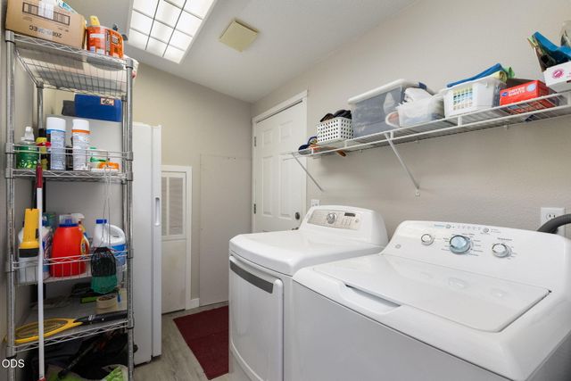 12234 Alderwood Drive, La Pine, OR 97739