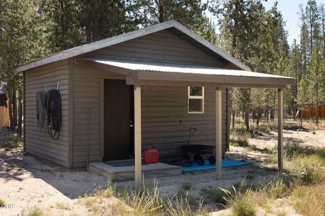12234 Alderwood Drive, La Pine, OR 97739