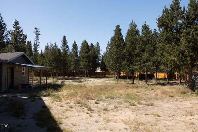 12234 Alderwood Drive, La Pine, OR 97739