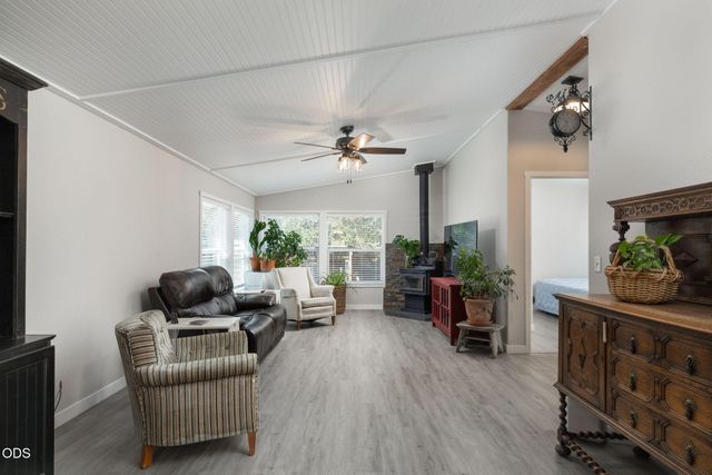 12234 Alderwood Drive, La Pine, OR 97739