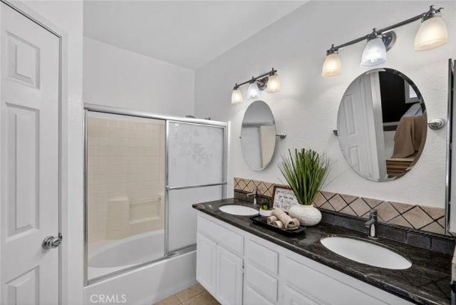 2212 Crescent Oak, Irvine, CA 92618