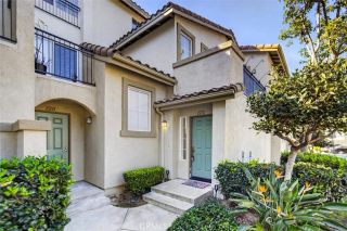 2212 Crescent Oak, Irvine, CA 92618