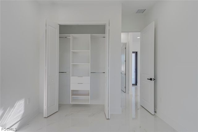 1827 Tomaso AVE, Lehigh Acres, FL 33972