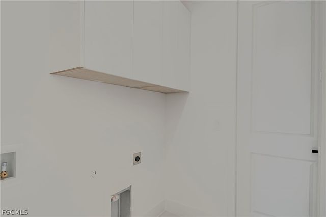 1827 Tomaso AVE, Lehigh Acres, FL 33972