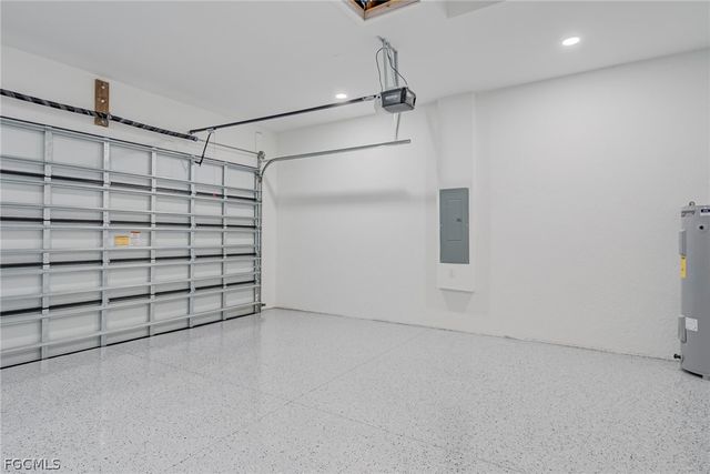 1827 Tomaso AVE, Lehigh Acres, FL 33972