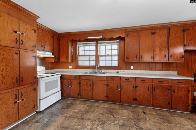 2807 Shampy Street, West Columbia, SC 29170