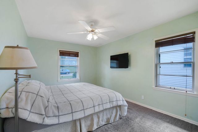 711 Cornwall Avenue, Waterloo, IA 50702