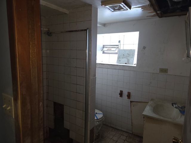 2219 Market Street, Blue Island, IL 60406