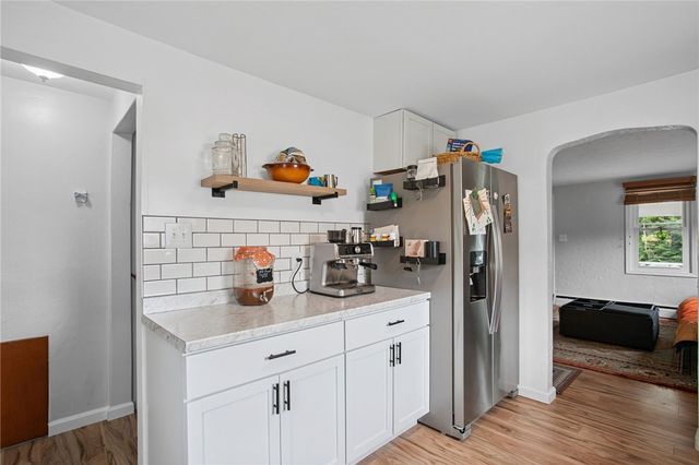 6601 Library Rd, South Park, PA 15129