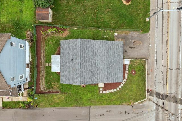 6601 Library Rd, South Park, PA 15129