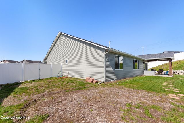 12726 N Cavanaugh Dr, Rathdrum, ID 83858