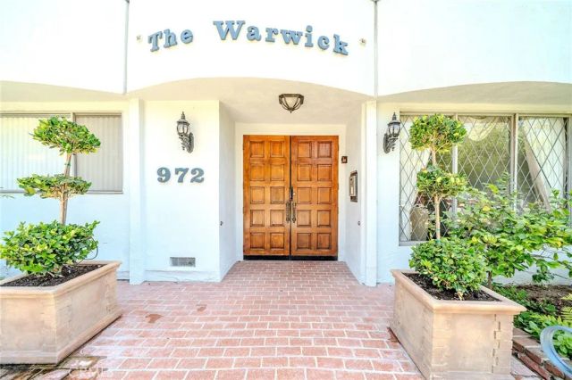972 E California Boulevard 202, Pasadena, CA 91106