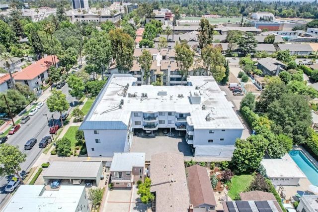 972 E California Boulevard 202, Pasadena, CA 91106