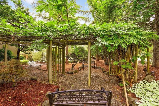 43 Windsor Lane, Port Townsend, WA 98368