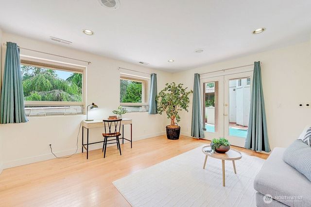43 Windsor Lane, Port Townsend, WA 98368