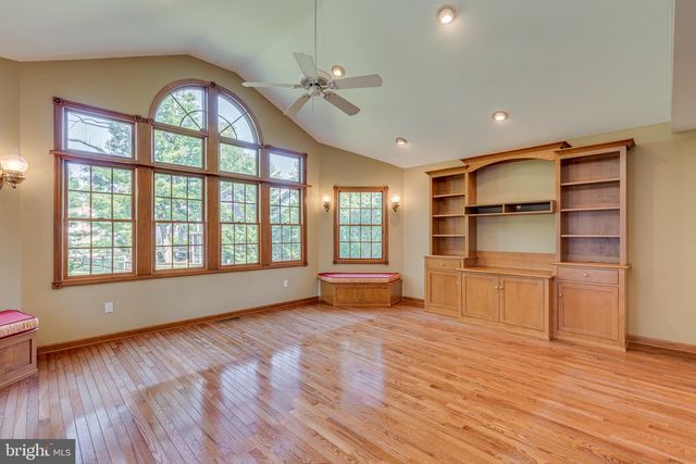 100 KINGSDALE AVE, Cherry Hill, NJ 08003