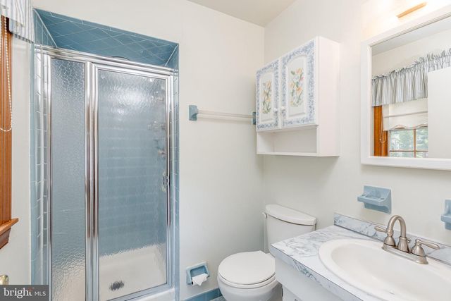 100 KINGSDALE AVE, Cherry Hill, NJ 08003