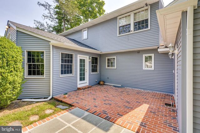 100 KINGSDALE AVE, Cherry Hill, NJ 08003