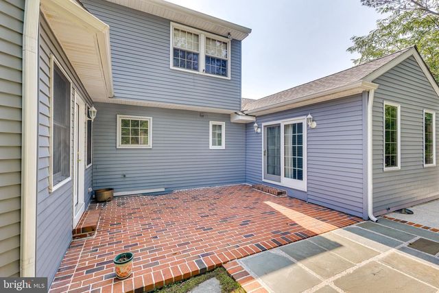 100 KINGSDALE AVE, Cherry Hill, NJ 08003