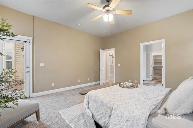 9356 W Osprey Meadows Dr, Boise, ID 83714