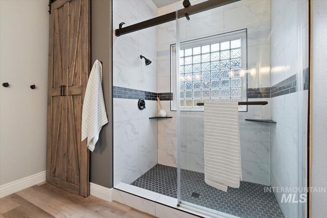 9356 W Osprey Meadows Dr, Boise, ID 83714