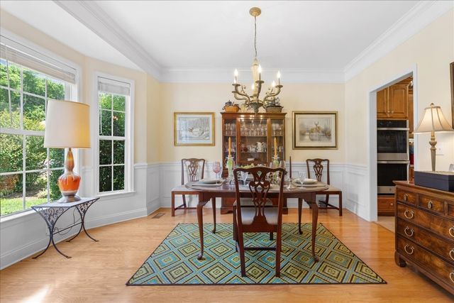 6644 Christiansted Ln, Nashville, TN 37211