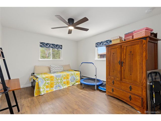 14075 Crabapple Pl, Golden, CO 80401