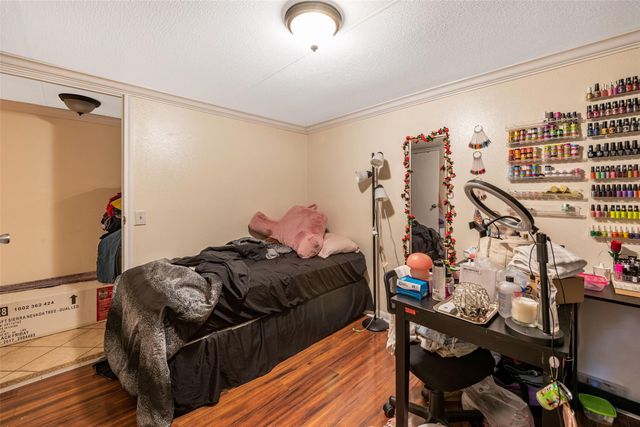 1130A 10th Street, San Leon, TX 77539