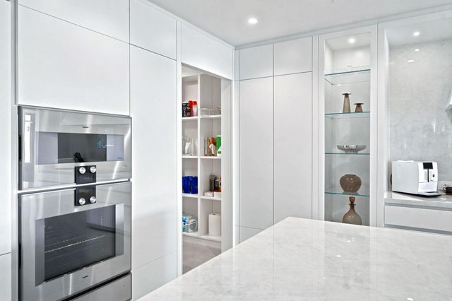 220 SE MIZNER Boulevard 503, Boca Raton, FL 33432