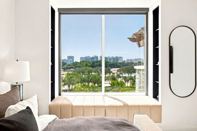 220 SE MIZNER Boulevard 503, Boca Raton, FL 33432