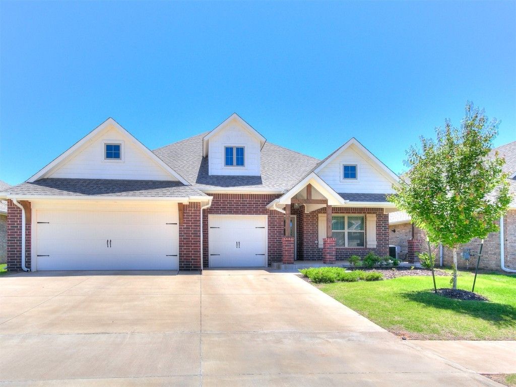 9212 NW 89th Street, Yukon, OK 73099