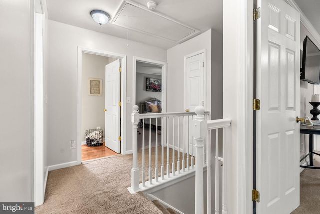 442 CUTLER AVE, Maple Shade, NJ 08052
