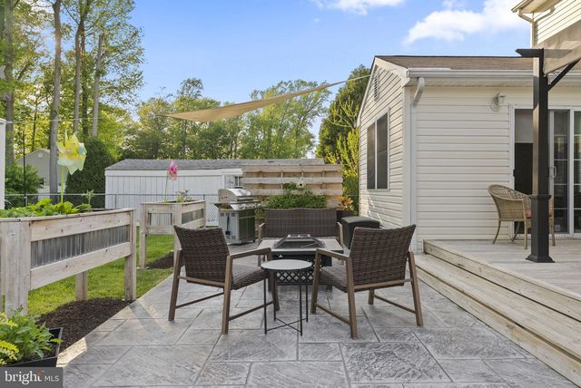 442 CUTLER AVE, Maple Shade, NJ 08052