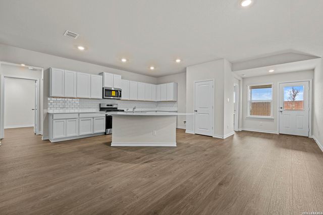 5019 Rancagua, Converse, TX 78109
