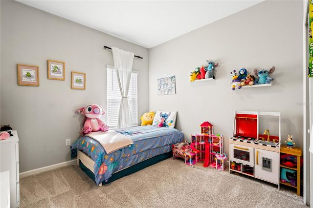 372 MEADOW POINTE DRIVE, Haines City, FL 33844