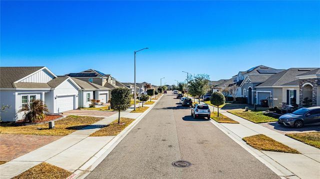 372 MEADOW POINTE DRIVE, Haines City, FL 33844