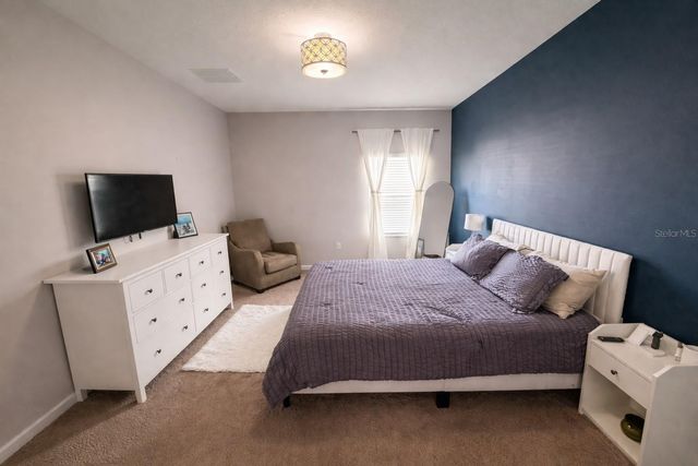 372 MEADOW POINTE DRIVE, Haines City, FL 33844