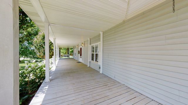 113 Yell Dr, E, Wartrace, TN 37183