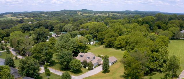 113 Yell Dr, E, Wartrace, TN 37183