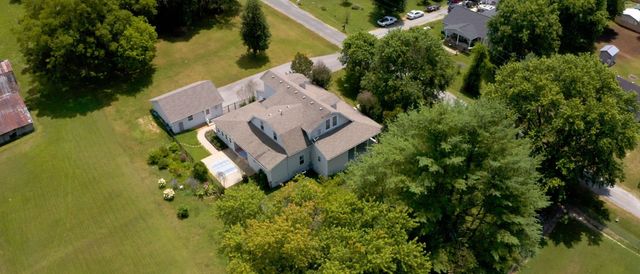 113 Yell Dr, E, Wartrace, TN 37183