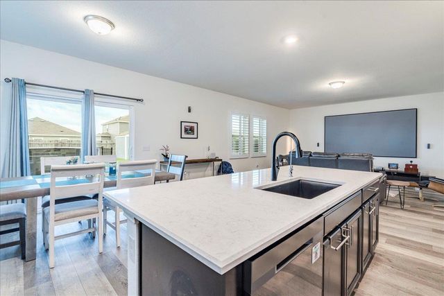 217 Seneca LOOP, Kyle, TX 78640