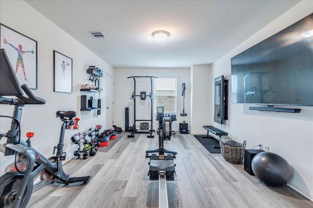 217 Seneca LOOP, Kyle, TX 78640